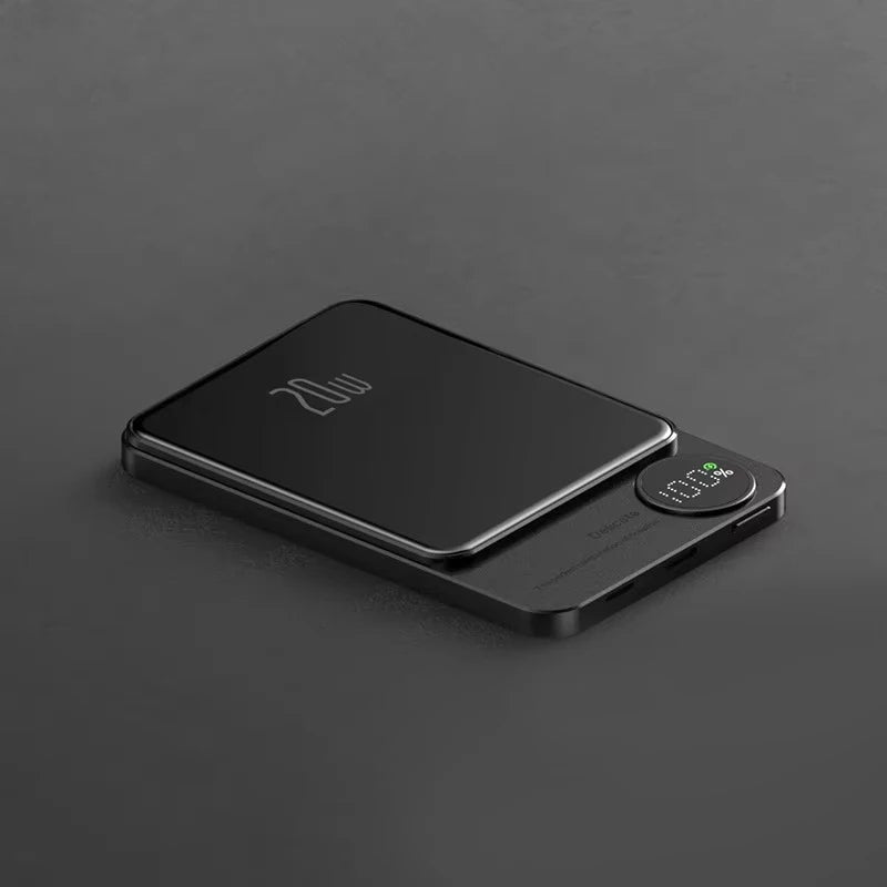 Powerbank mit 15W kabellosem Schnellladegerät, USB-C Anschluss und LED-Display